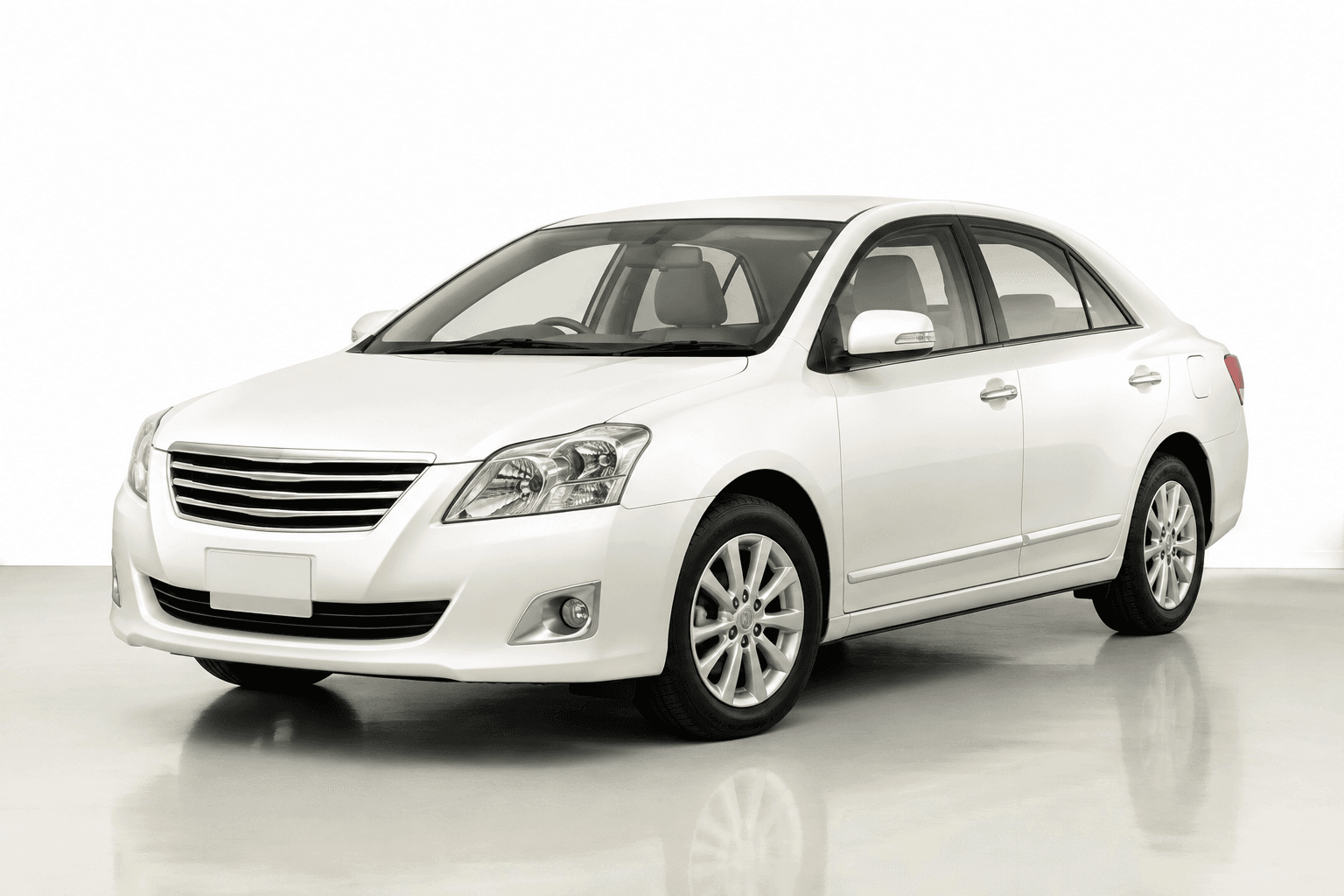 Toyota F-Premio (2012-15) - View 1